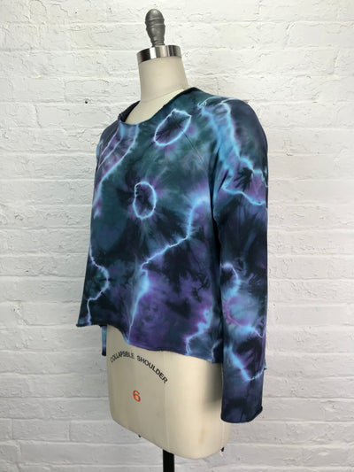 Stretch Fleece Cropped Sweatshirt in Blue Marble