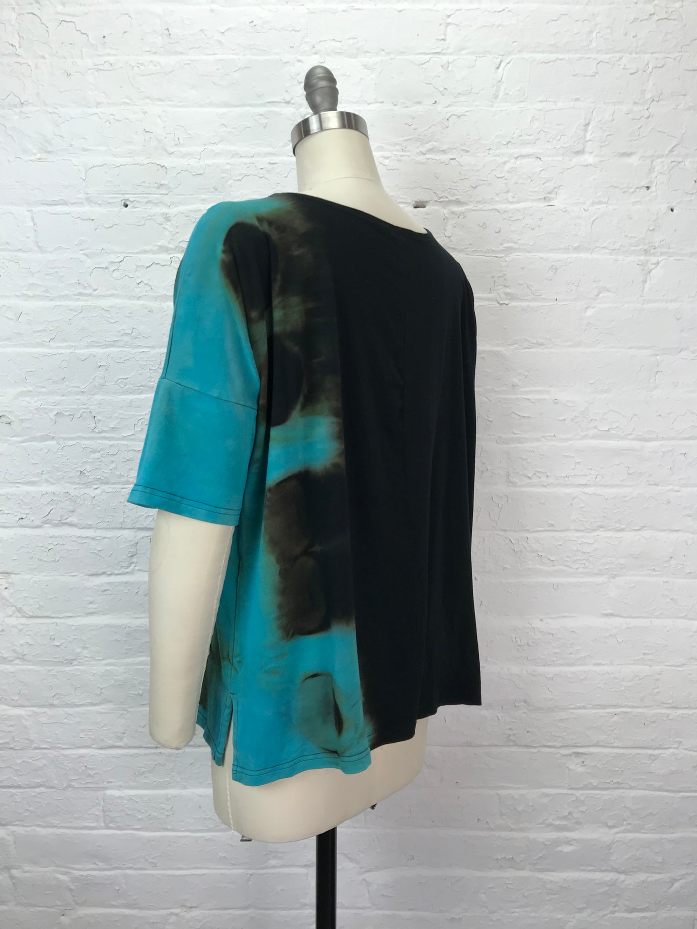 Grace Tunic in Turquoise Eclipse