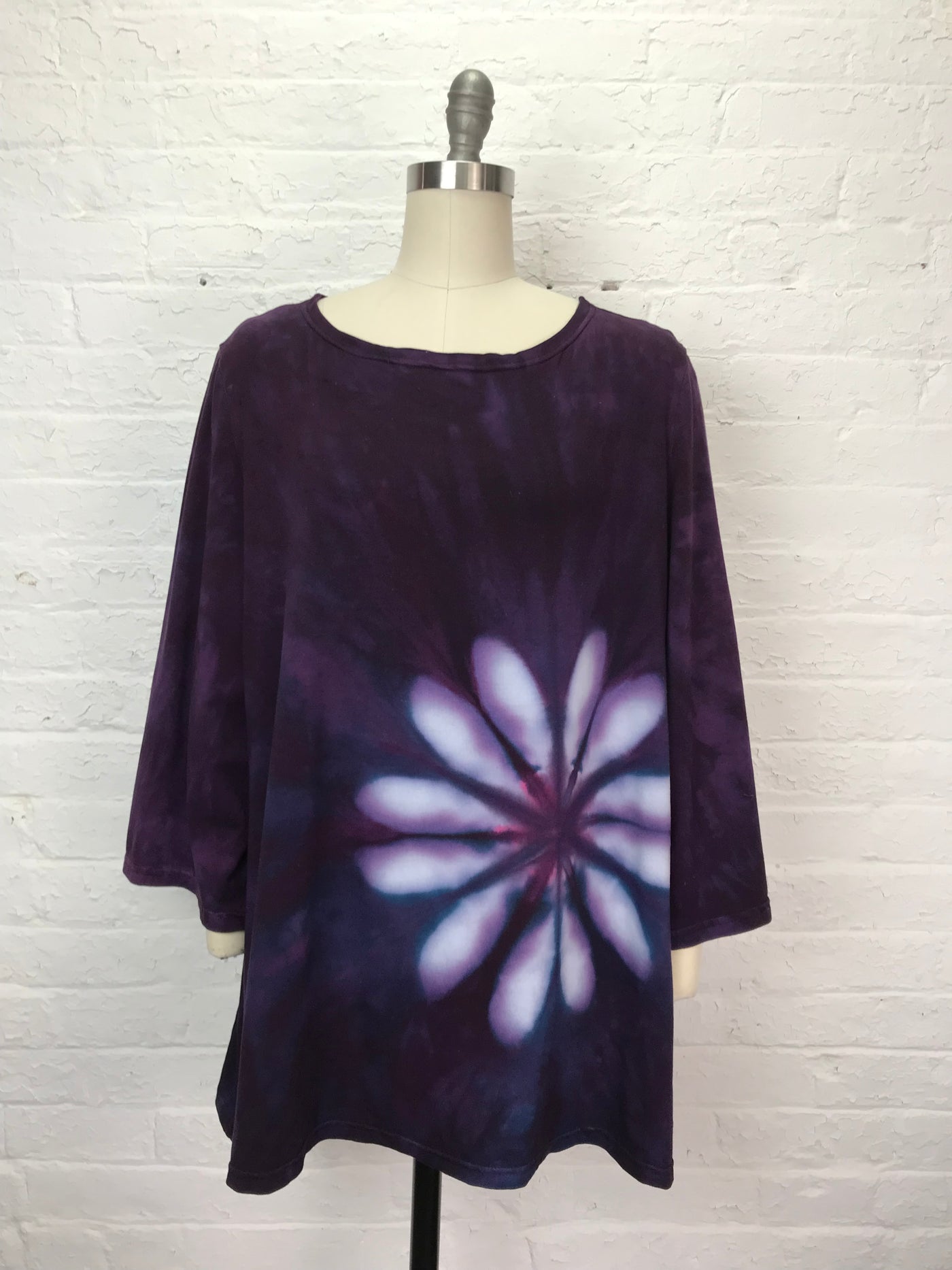 Anna Bell Sleeve Tunic in Purple Moonflower - XXL