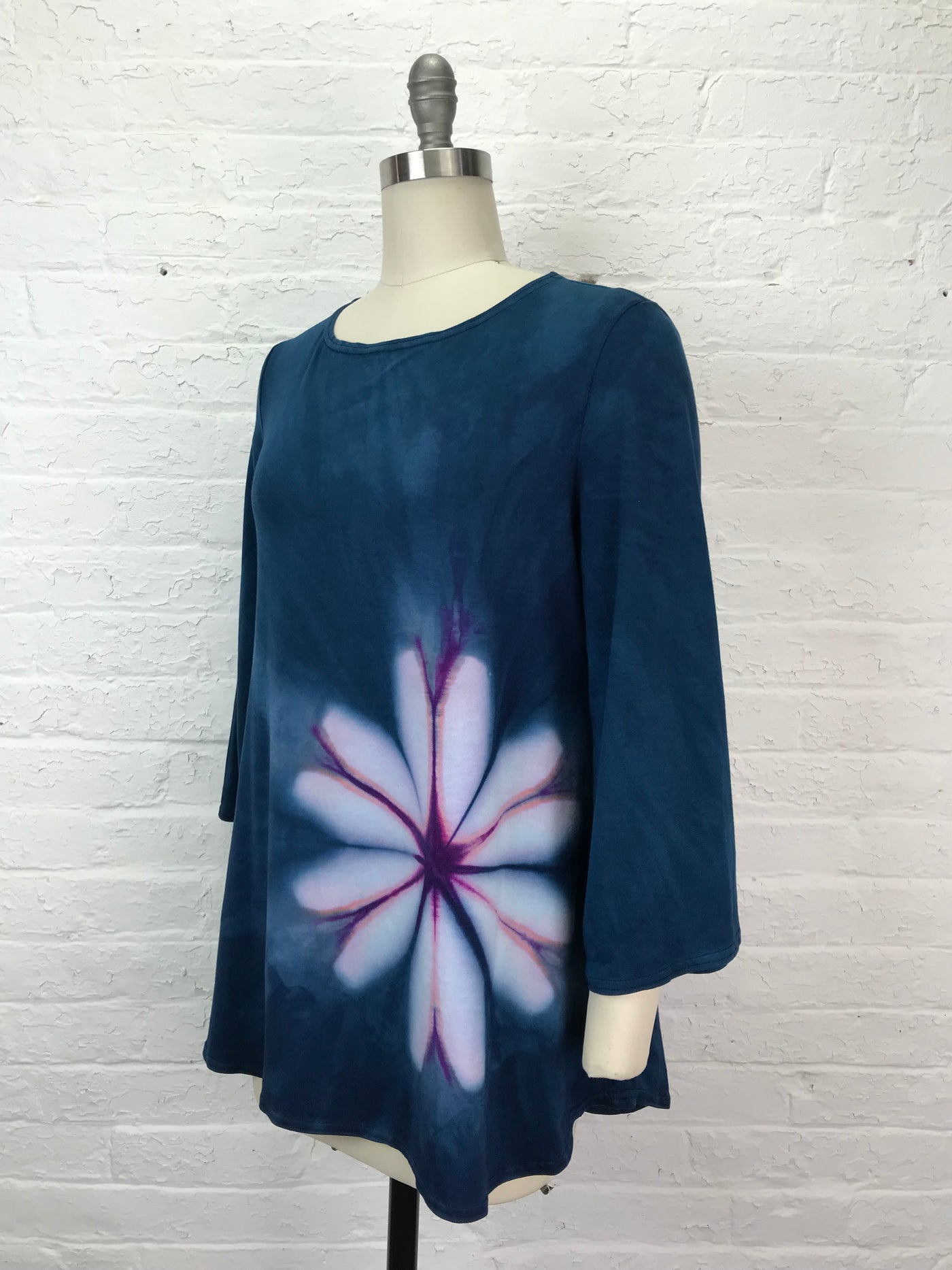 Anna Bell Sleeve Tunic in Moonflower