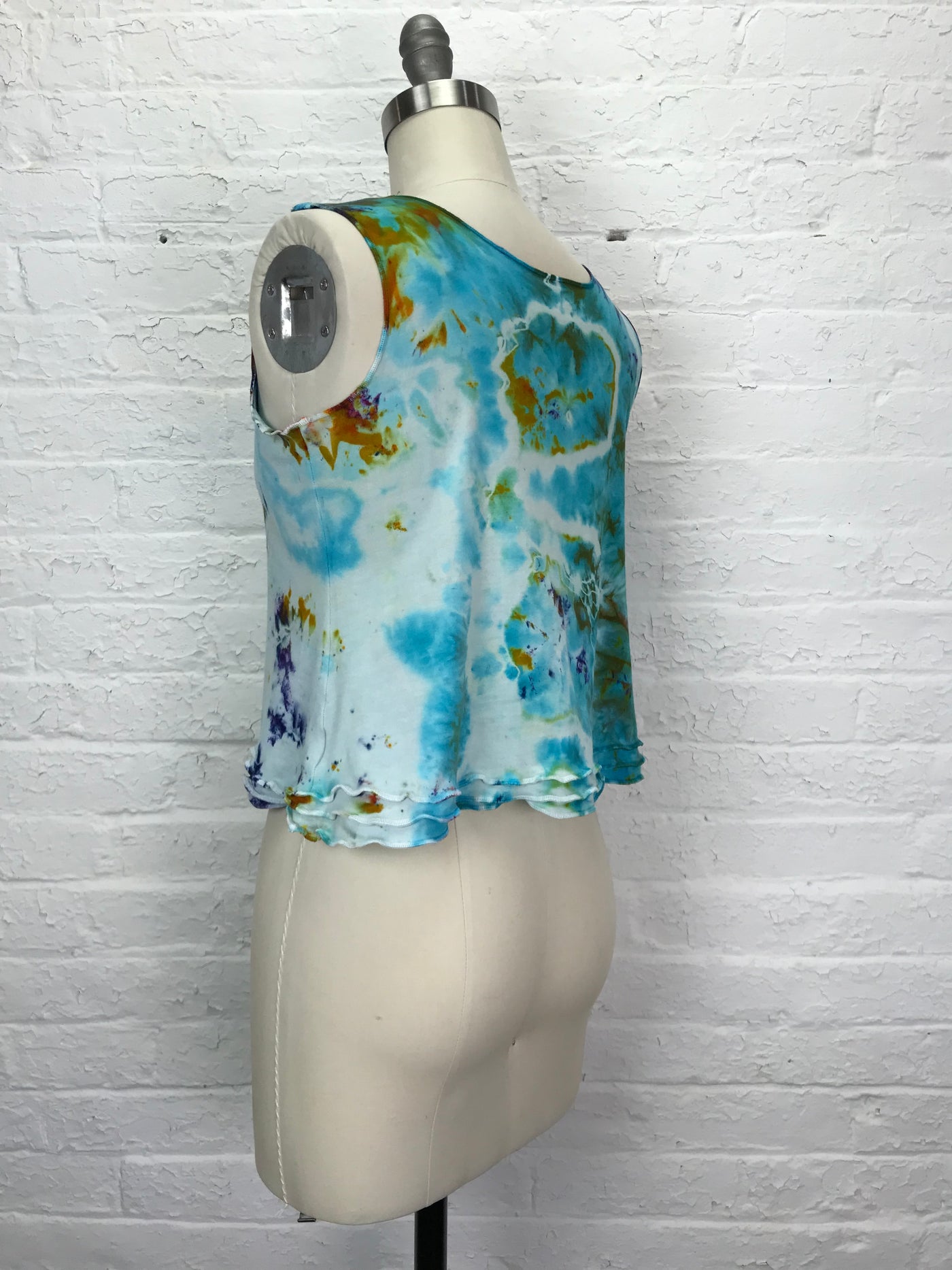 Eileen Tank Top in Flower and Water - Small