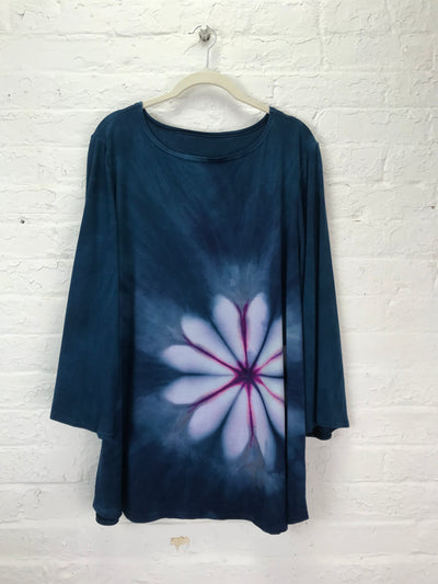 Anna Bell Sleeve Tunic in Moonflower
