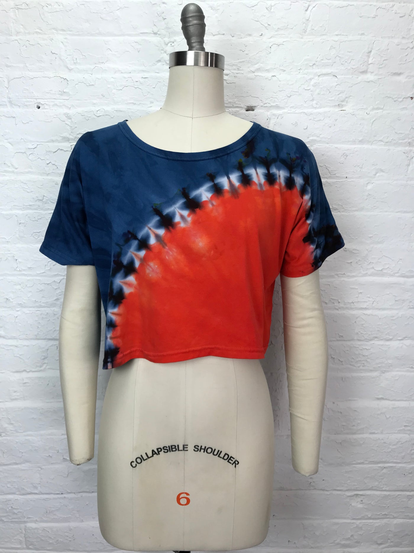 Astrid Crop Top in Seventies Sunset - One Size