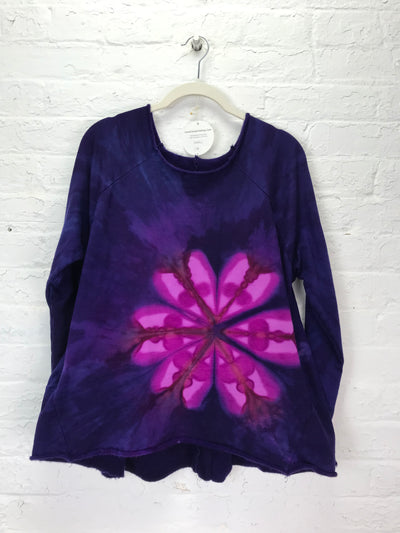 Fleece Raglan Sweatshirt in Copper Amethyst Daisy with Pockets