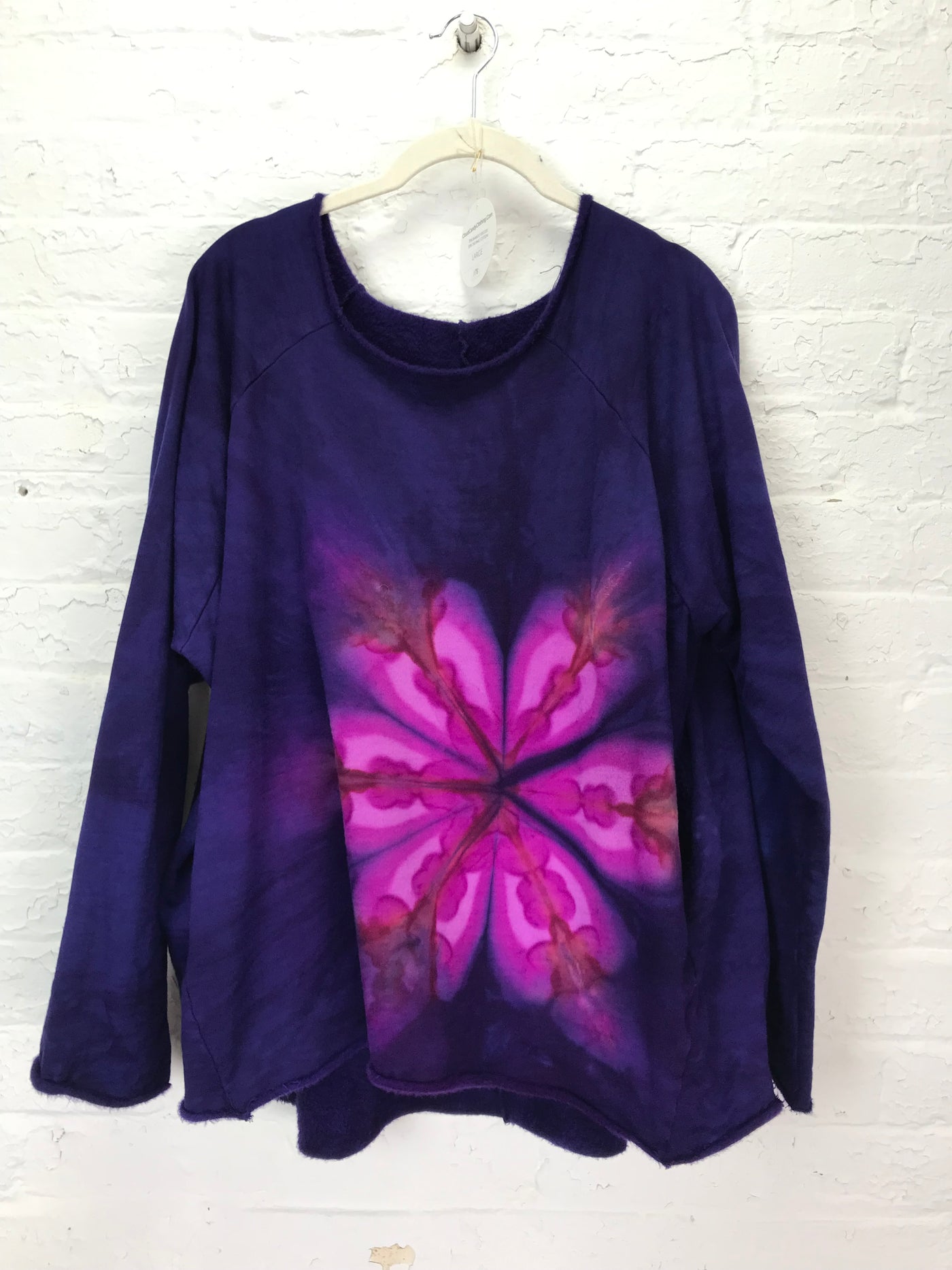 Fleece Raglan Sweatshirt in Copper Amethyst Daisy with Pockets