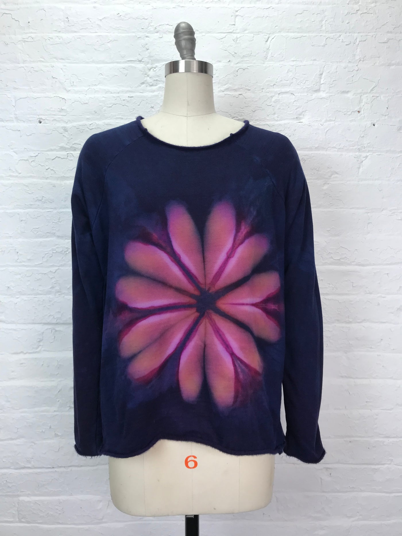 Fleece Raglan Sweatshirt in Awesome Autumn Aster