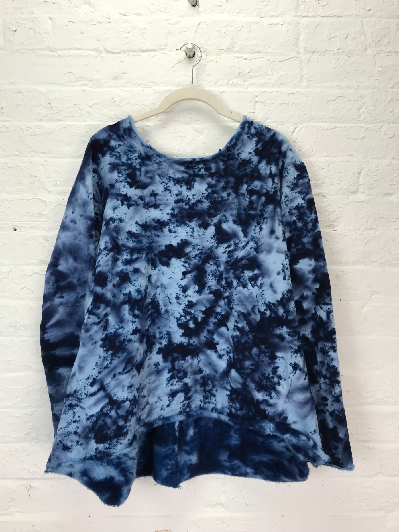 Fleece Raglan Sweatshirt in Denim Sparkle