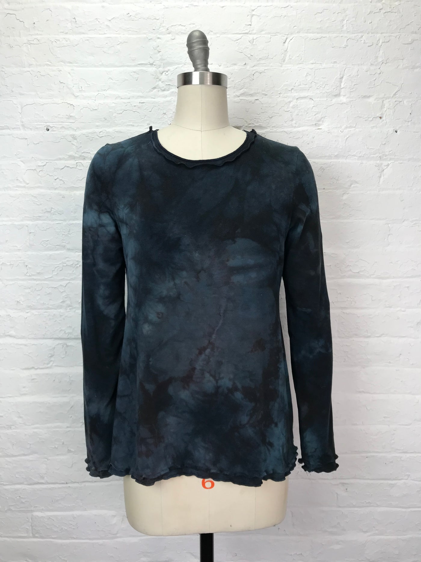 Isabella Long Sleeve Top in Dark Charcoal Fog - Large