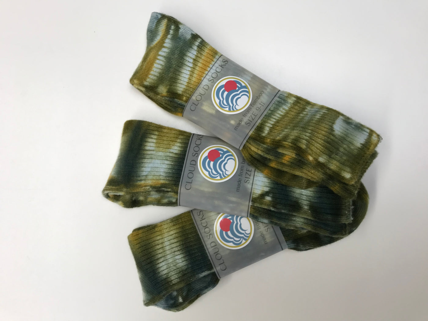 Bamboo Socks in Olive