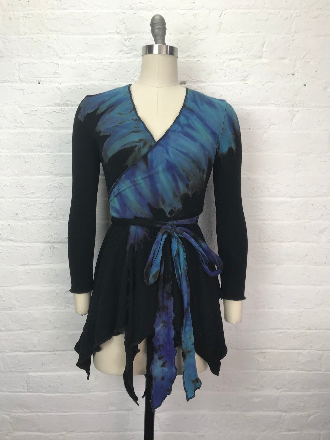 Flamenco Wrap Jacket in Icicles - XXS