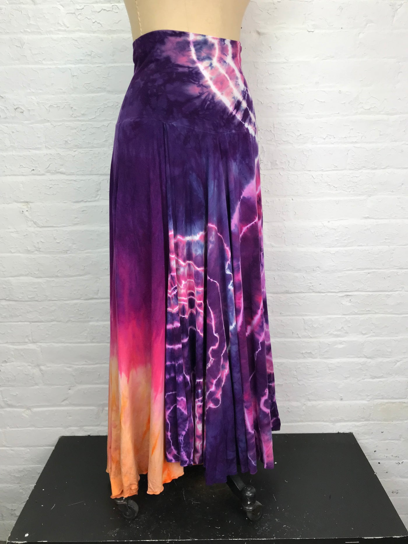 High Waisted Luxurious Wrap Skirt in Bird of Paradise with Pockets! - Medium