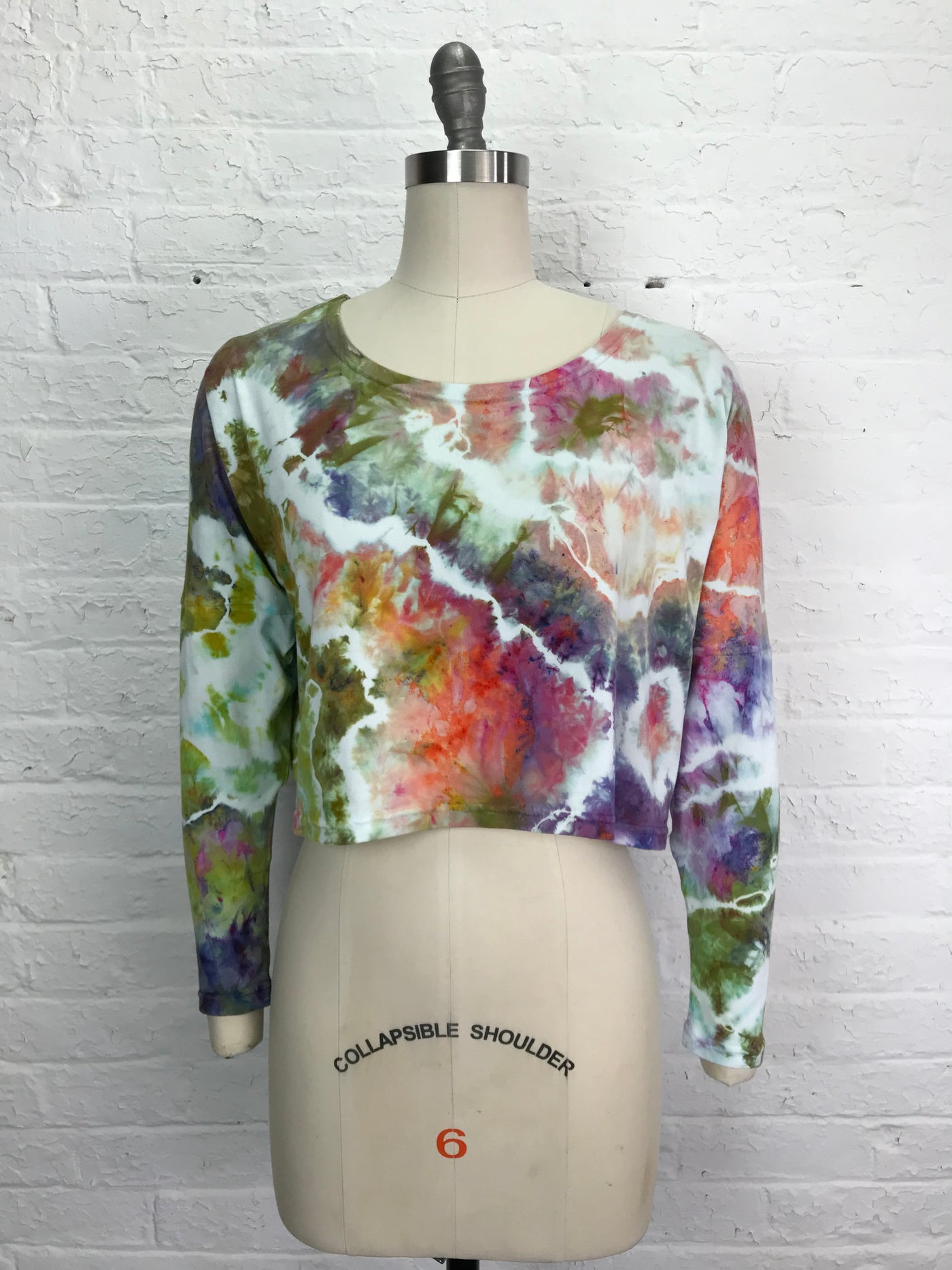 Astrid Long Sleeve Crop Top in Spring Tulips - One Size