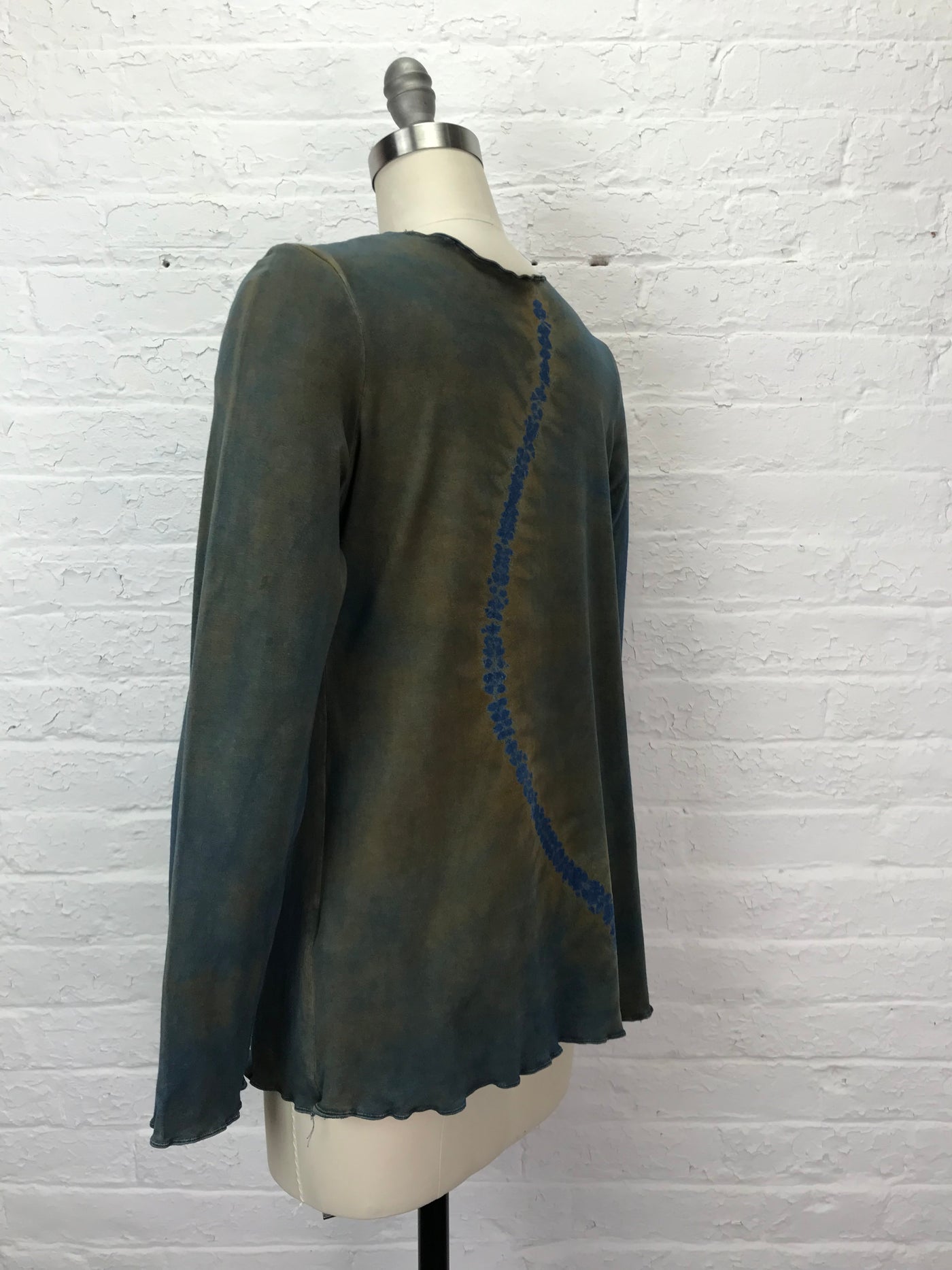 Jane Long Sleeve Top in Indigo Stitched Yin Yang - Large