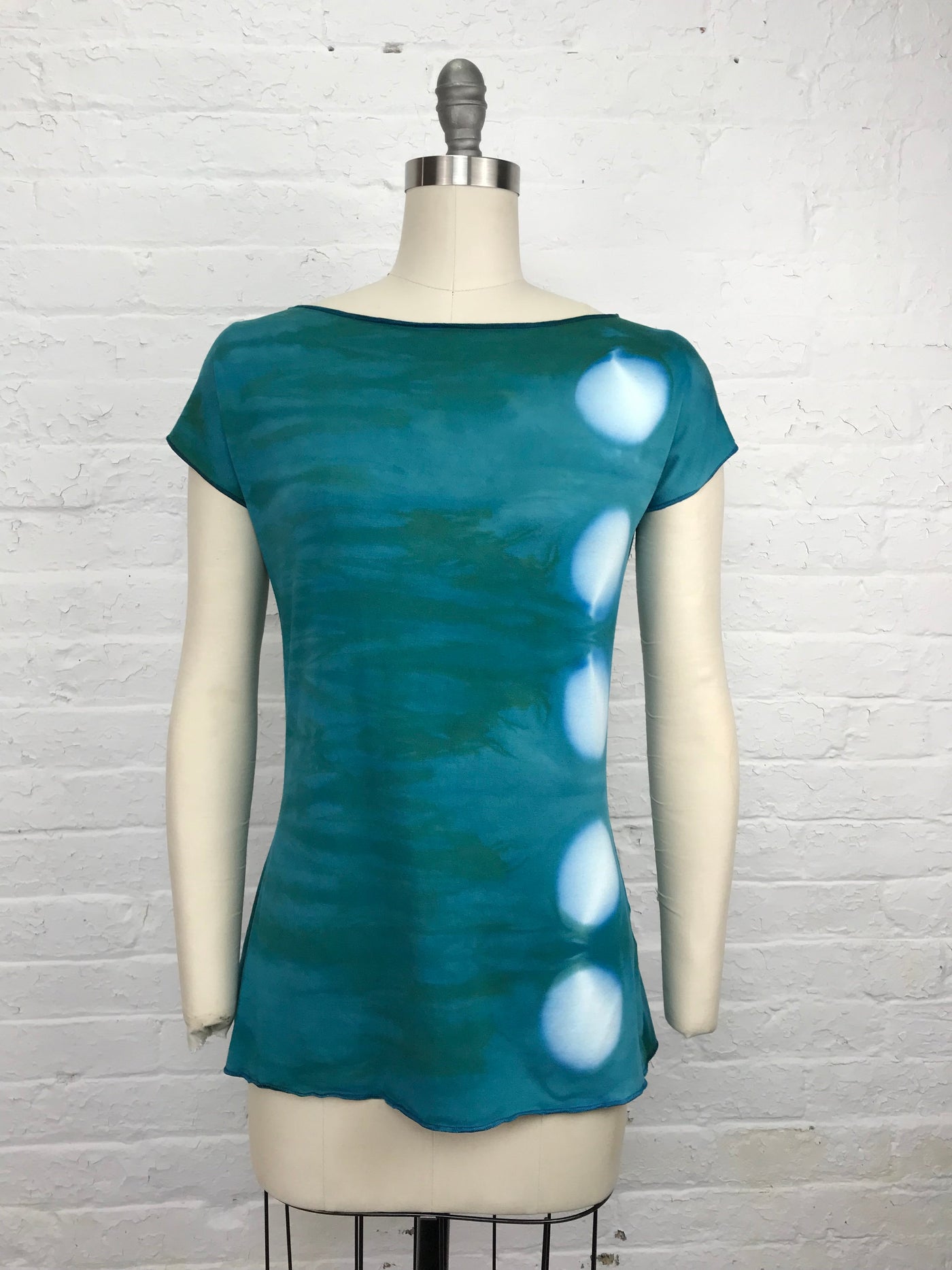 Elegant Shibori Dyed Fitted Candy Top in Maldives Eclipse - front view