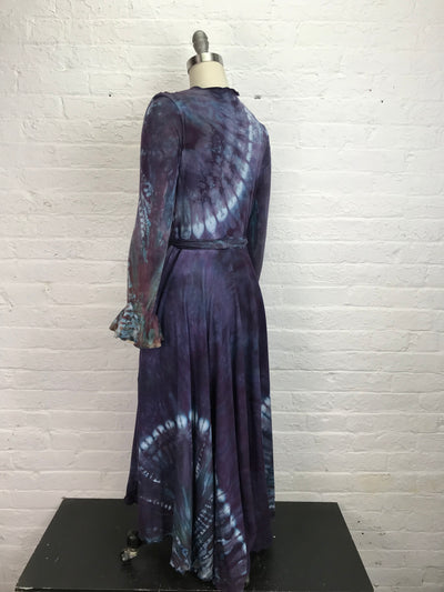 Flamenco Wrap Dress with Pockets in Dusk to Dawn - Medium
