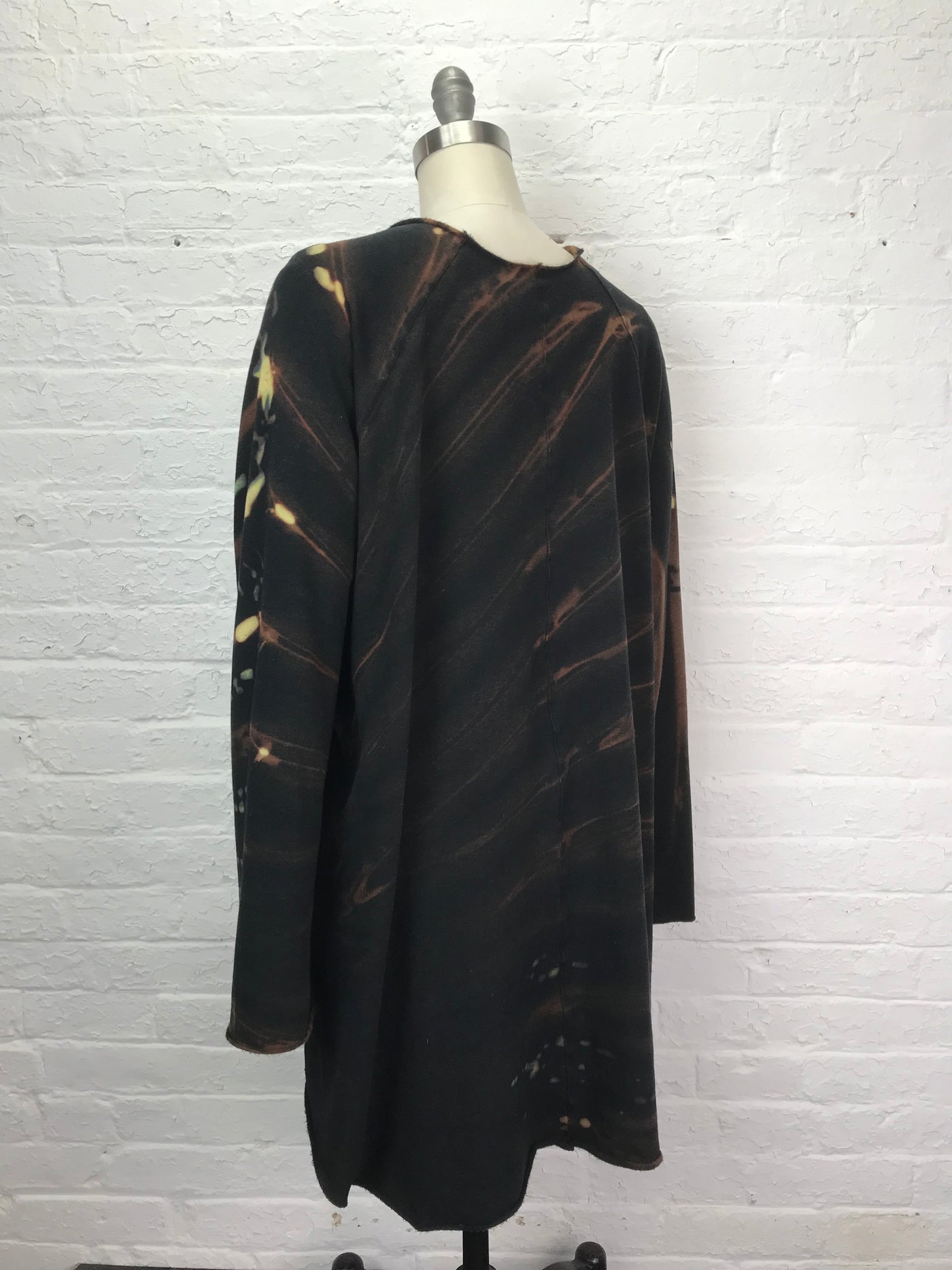 Oversized Stretch Fleece Raglan Tunic in Livewire - One Size