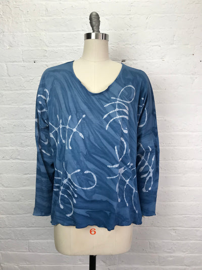 Nyla Long Sleeve Shirt in Azure Archeology - One size