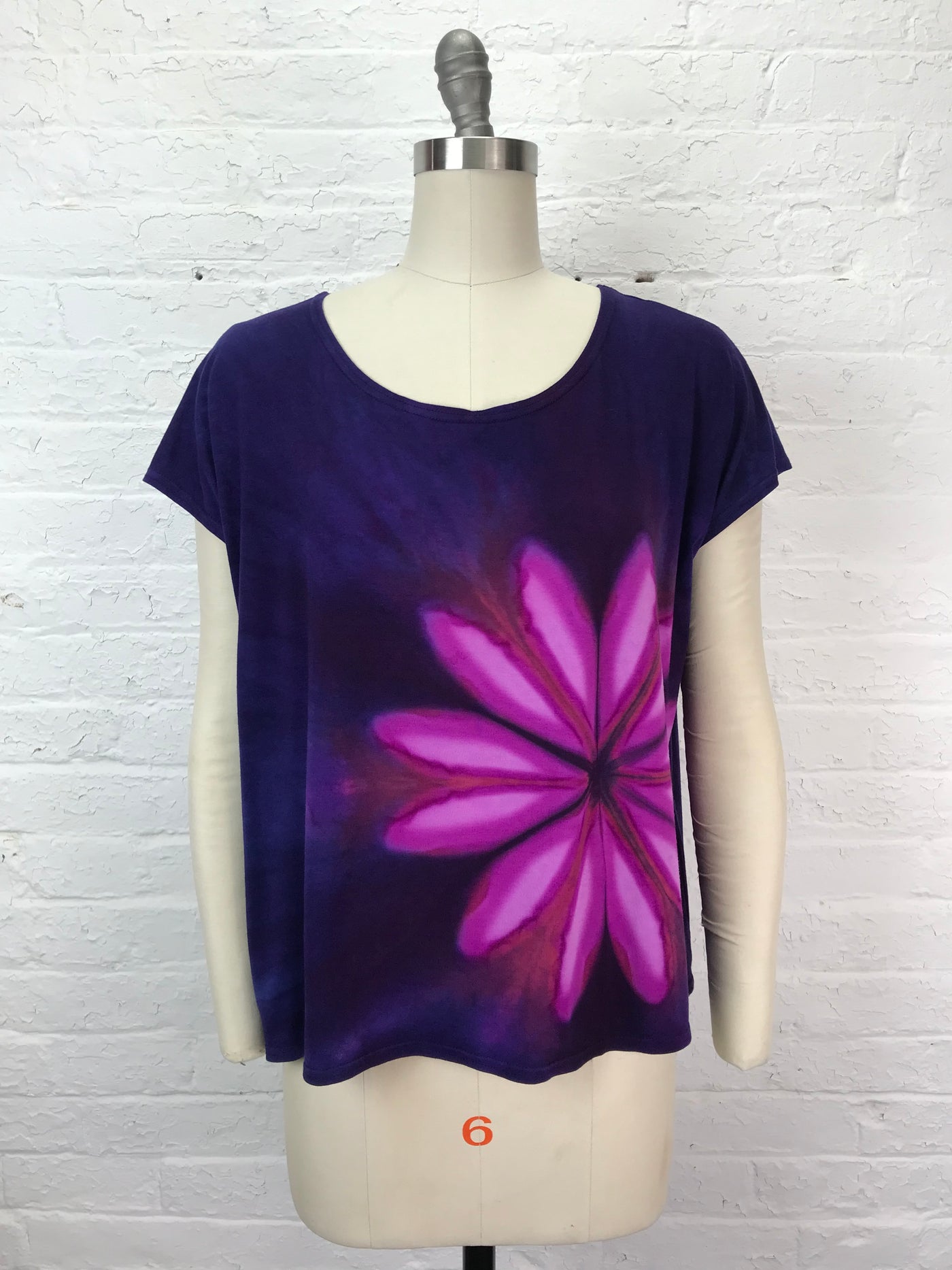 Elsie Top in Amethyst Daisy