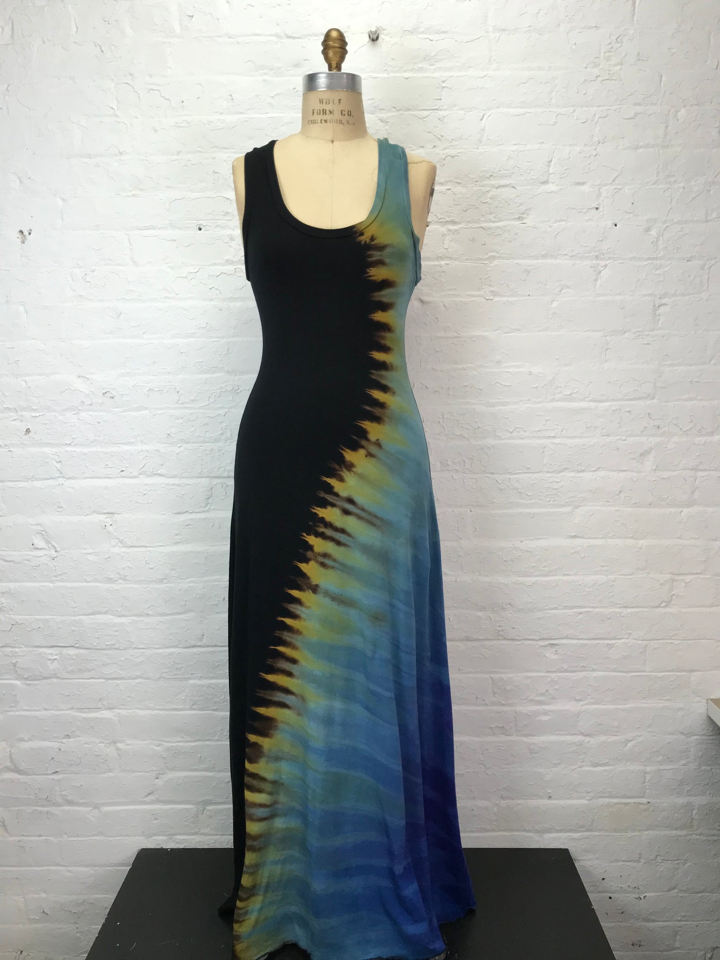 Roxy Racerback Maxi Tank Dress in Blue Flame Yin Yang