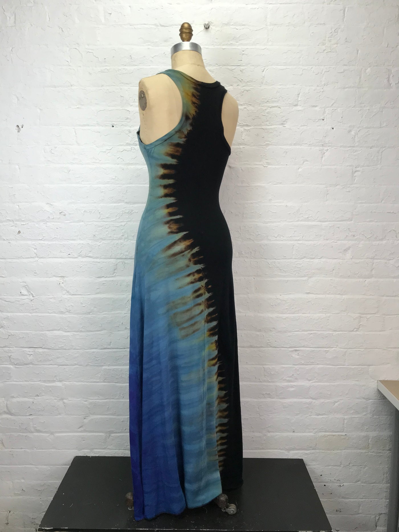 Roxy Racerback Maxi Tank Dress in Blue Flame Yin Yang