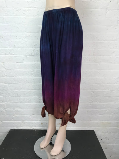 Straight Leg Pant with Side Slit in Iridescent Dawn - Large