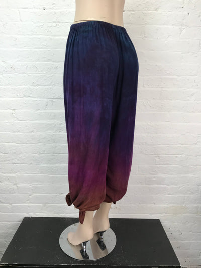 Straight Leg Pant with Side Slit in Iridescent Dawn - Large