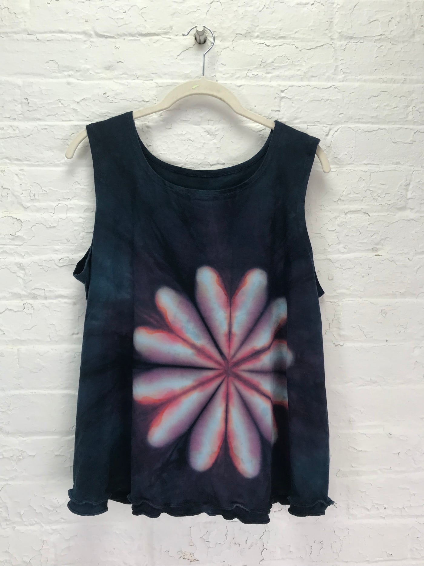 Eileen Tank Top in Pink Pinwheel Blossom