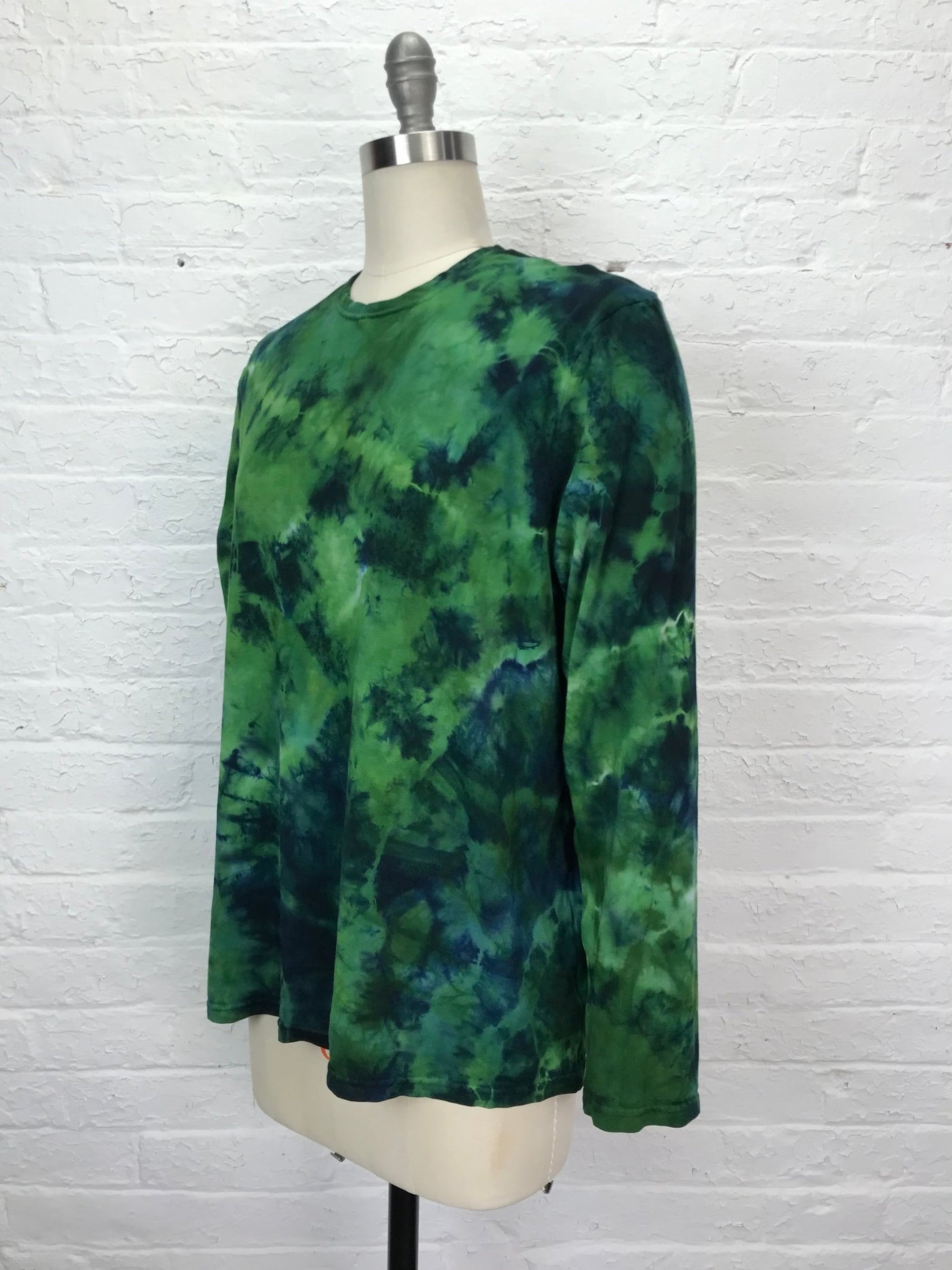 Atlas Unisex Long Sleeve Shirt in Jungle Geode - Cloud Candy