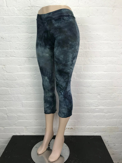 Capri Leggings in Cloud Cover - Small - Cloud Candy