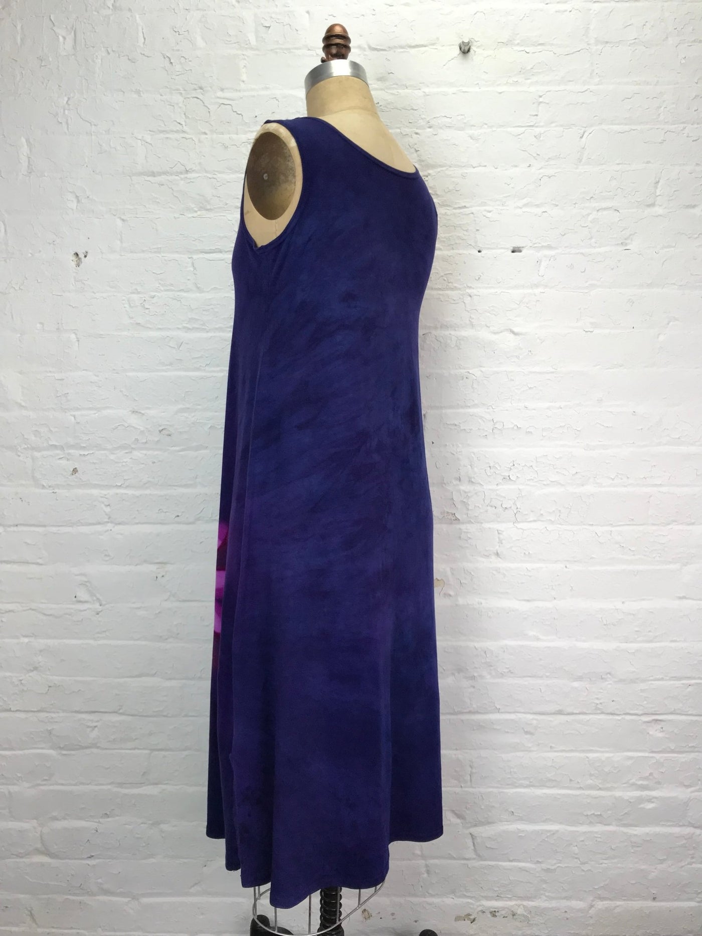 Eileen Midi Tank Dress in Copper Amethyst Daisy - Cloud Candy
