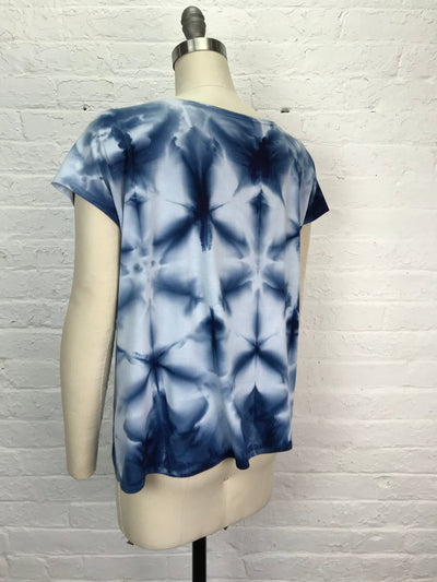 Elsie Top in Indigo Snowflake - Cloud Candy