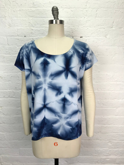 Elsie Top in Indigo Snowflake - Cloud Candy