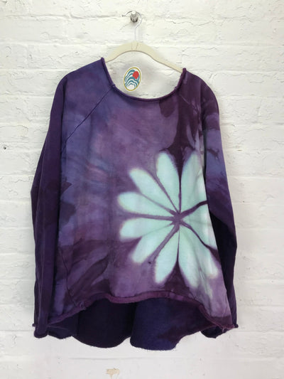 Heavyweight Fleece Sweatshirt in Minty Mountain Blossom - Cloud Candy