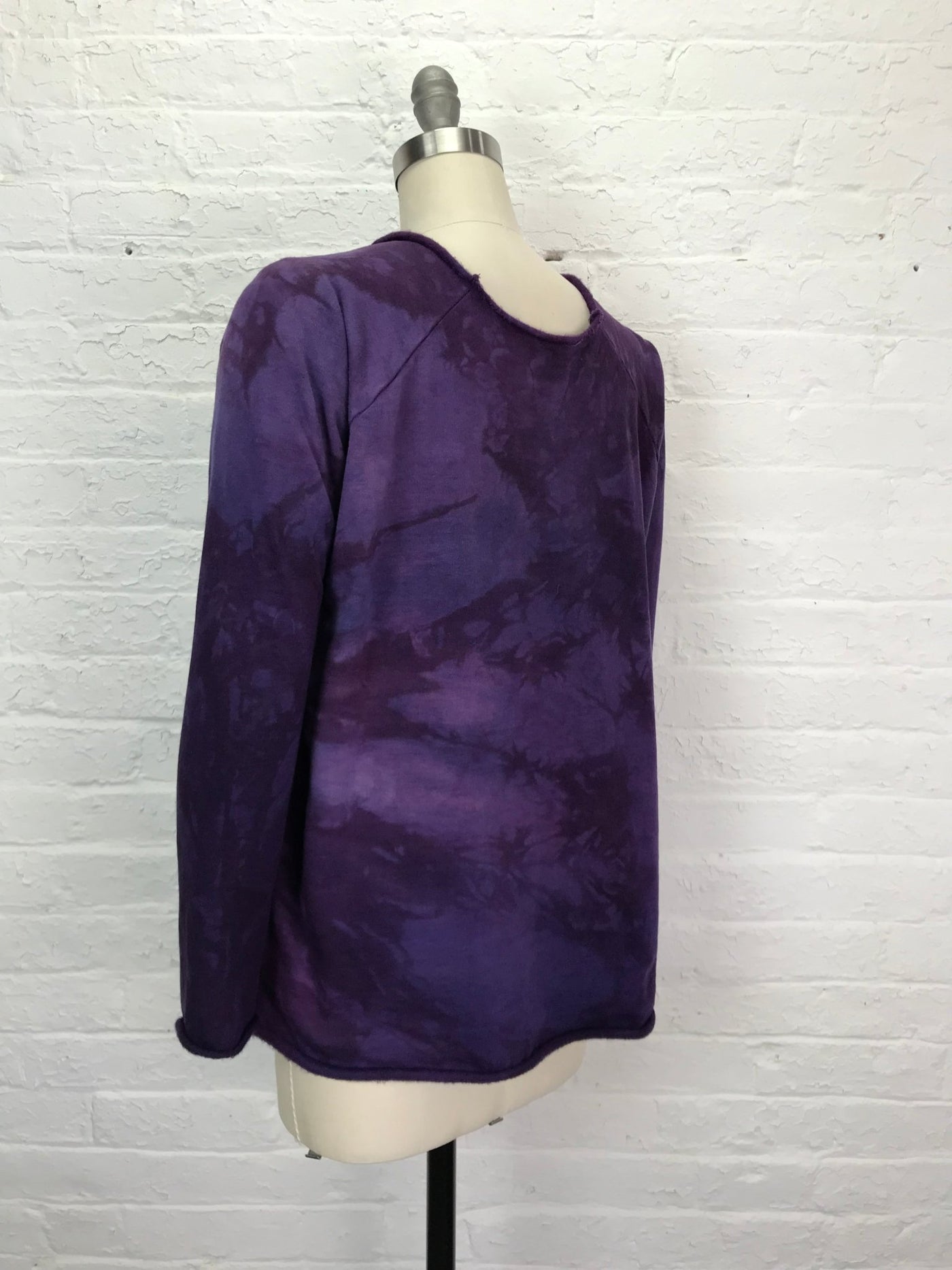 Heavyweight Fleece Sweatshirt in Minty Mountain Blossom - Cloud Candy