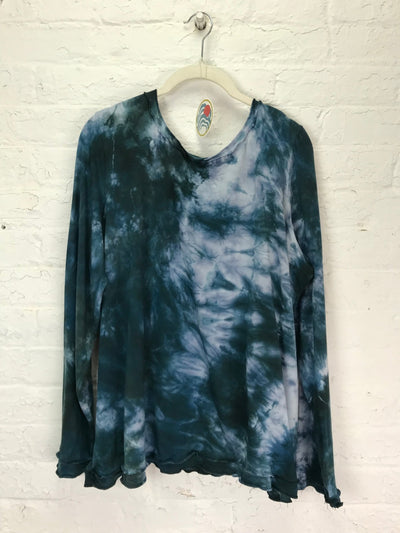 Isabella Long Sleeve Top in Stormy Seas - Cloud Candy