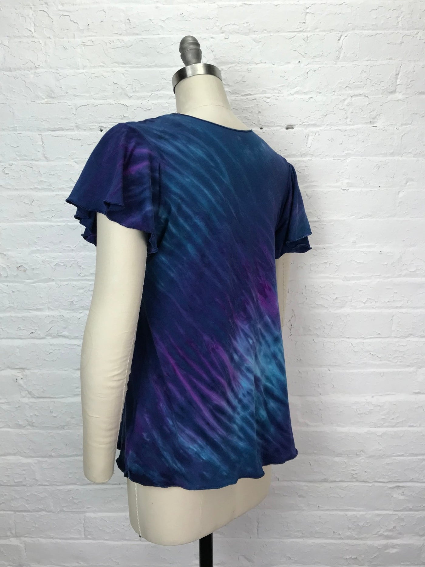 Jane Top with Flutter Sleeve in Underwater Quake - Cloud Candy