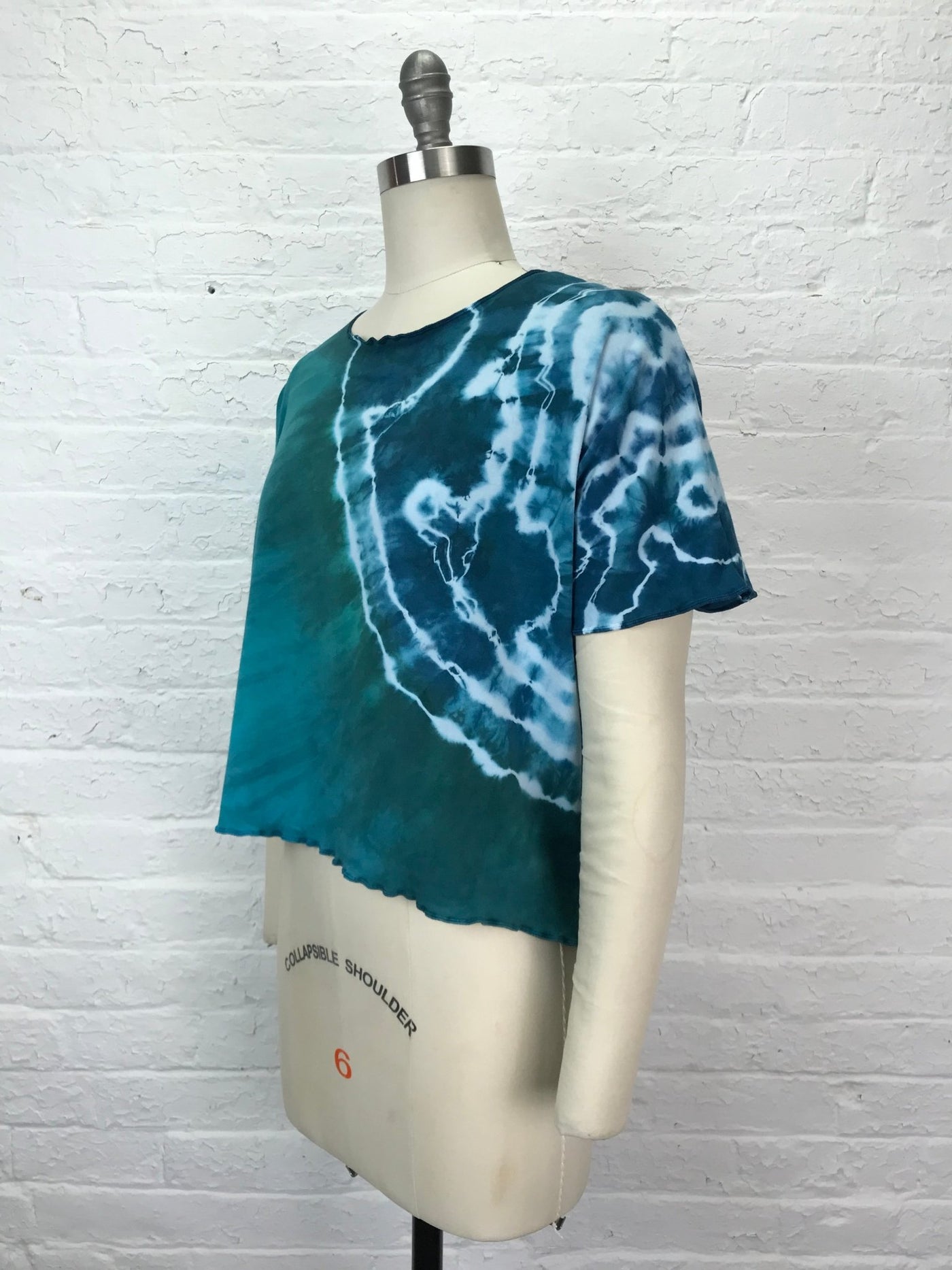 Juni Series in Parrot Geode - Cloud Candy