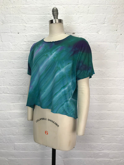 Juni Short Sleeve Petite Top in Healing Wands of Flourite - Cloud Candy