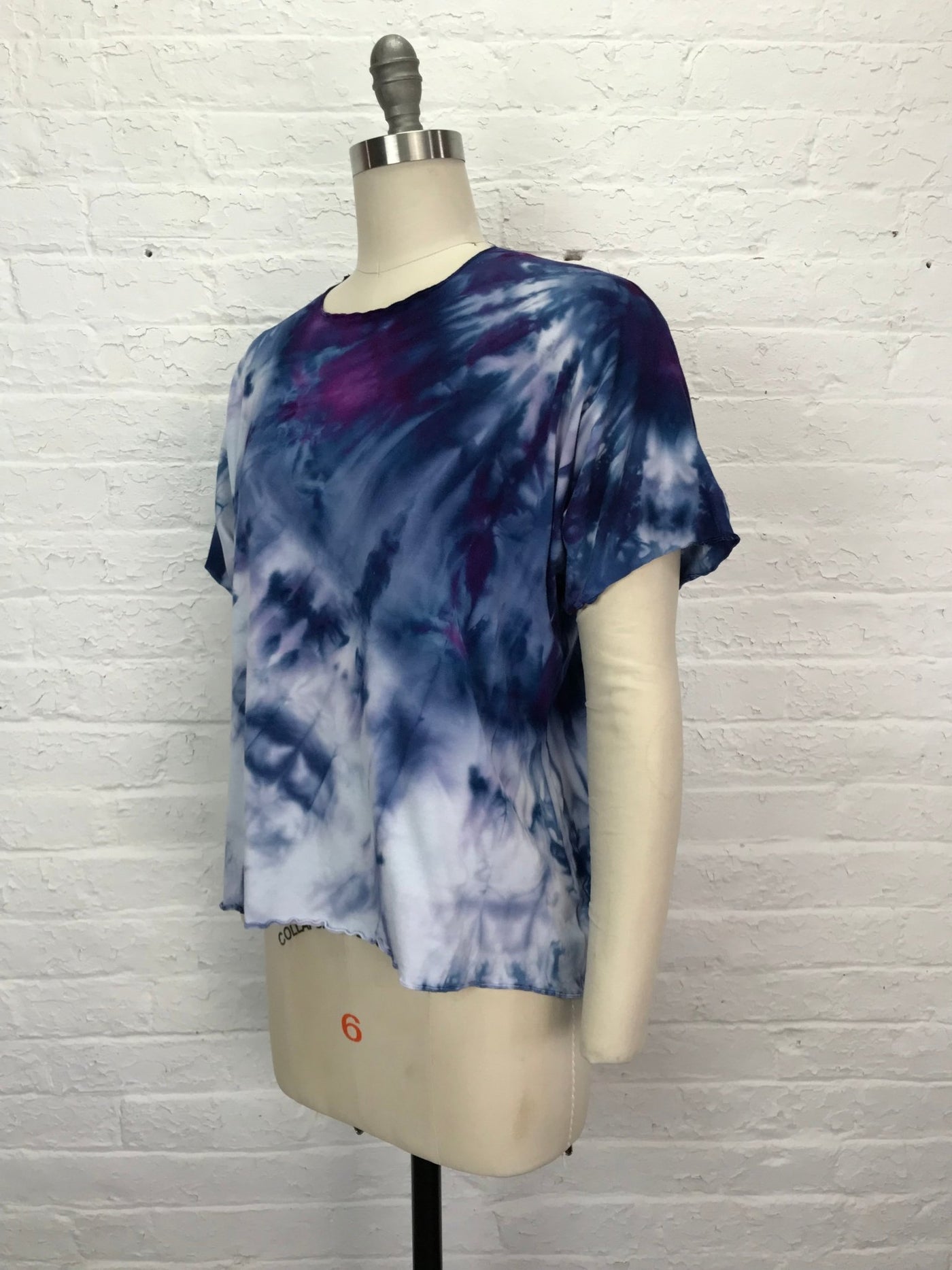 Juni Short Sleeve Petite Top in Indigo Dreams - Cloud Candy