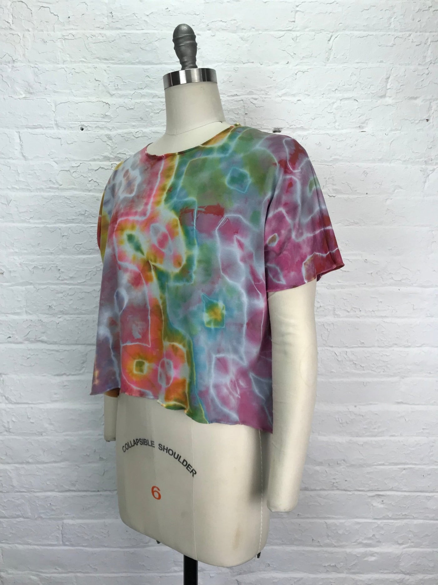 Juni Short Sleeve Petite Top in Late Summer Glitch - Cloud Candy