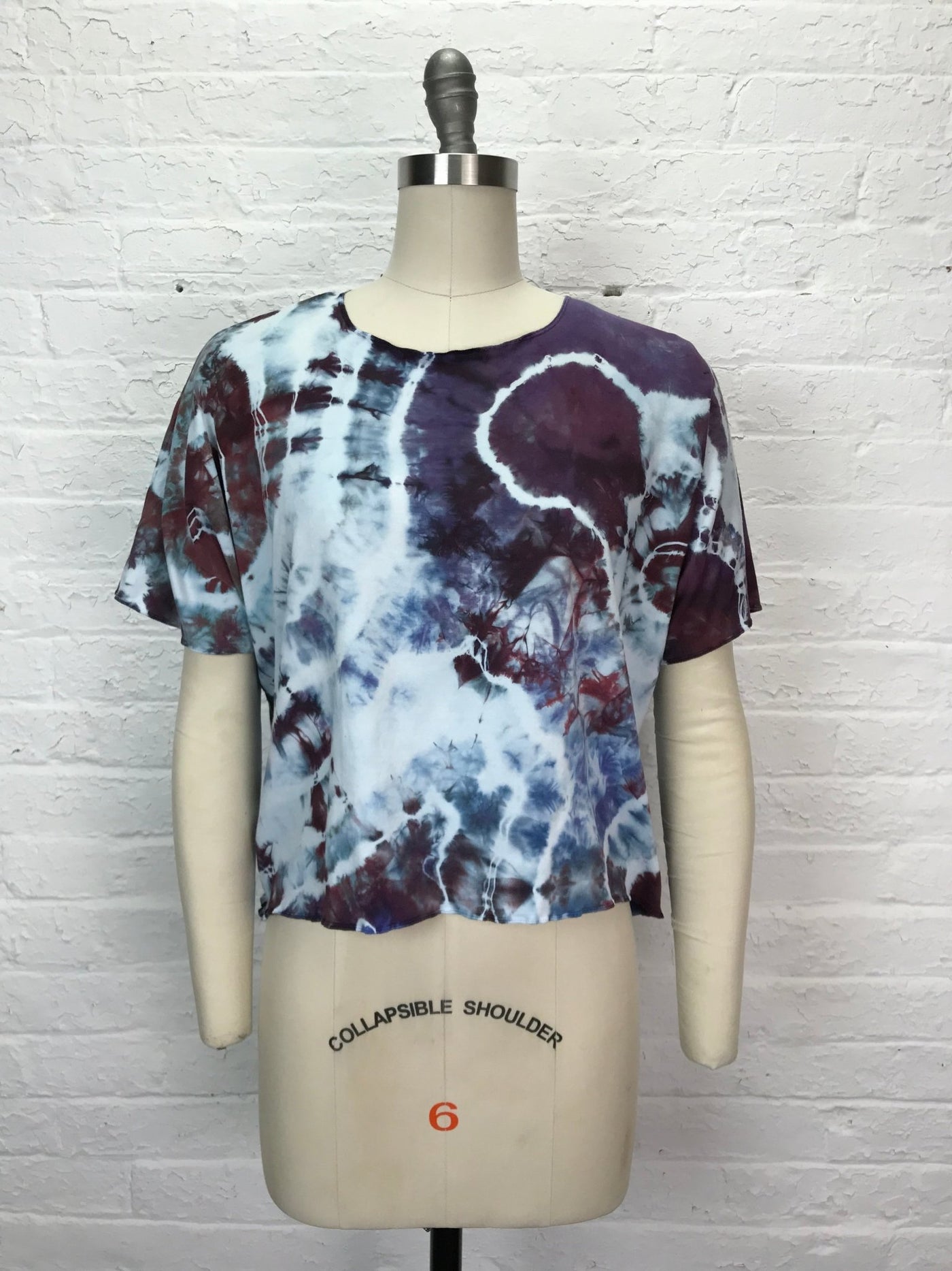 Juni Short Sleeve Petite Top in Mineral Springs - Cloud Candy