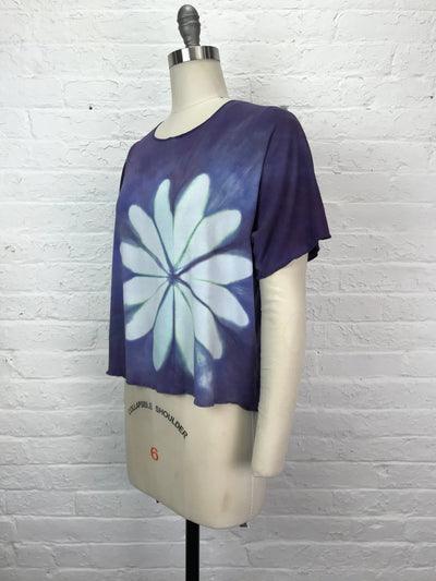 Juni Short Sleeve Petite Top in Night Blooming Cereus - One Size - Cloud Candy