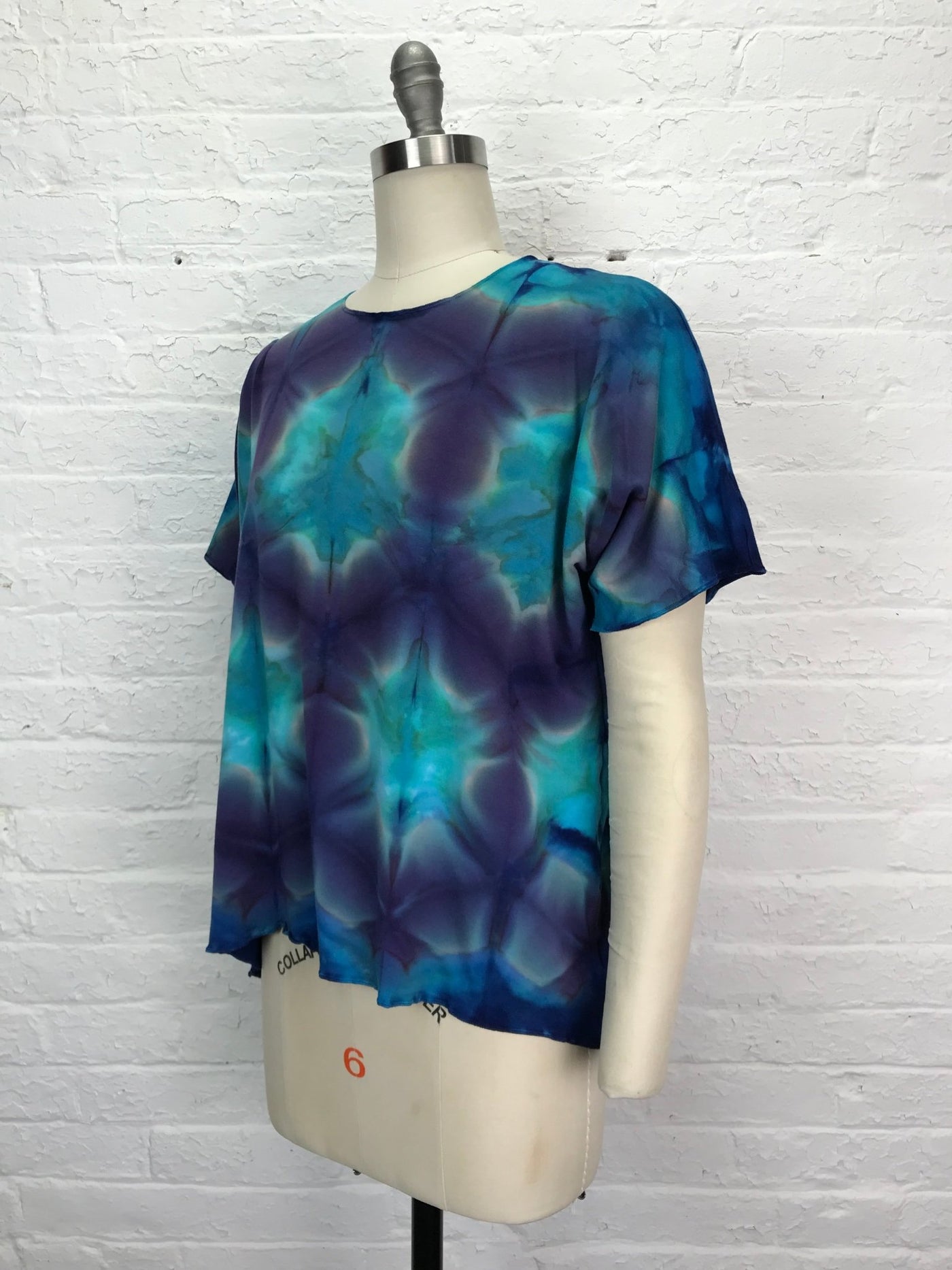 Juni Short Sleeve Shirt in Tidepool Mirage - Cloud Candy