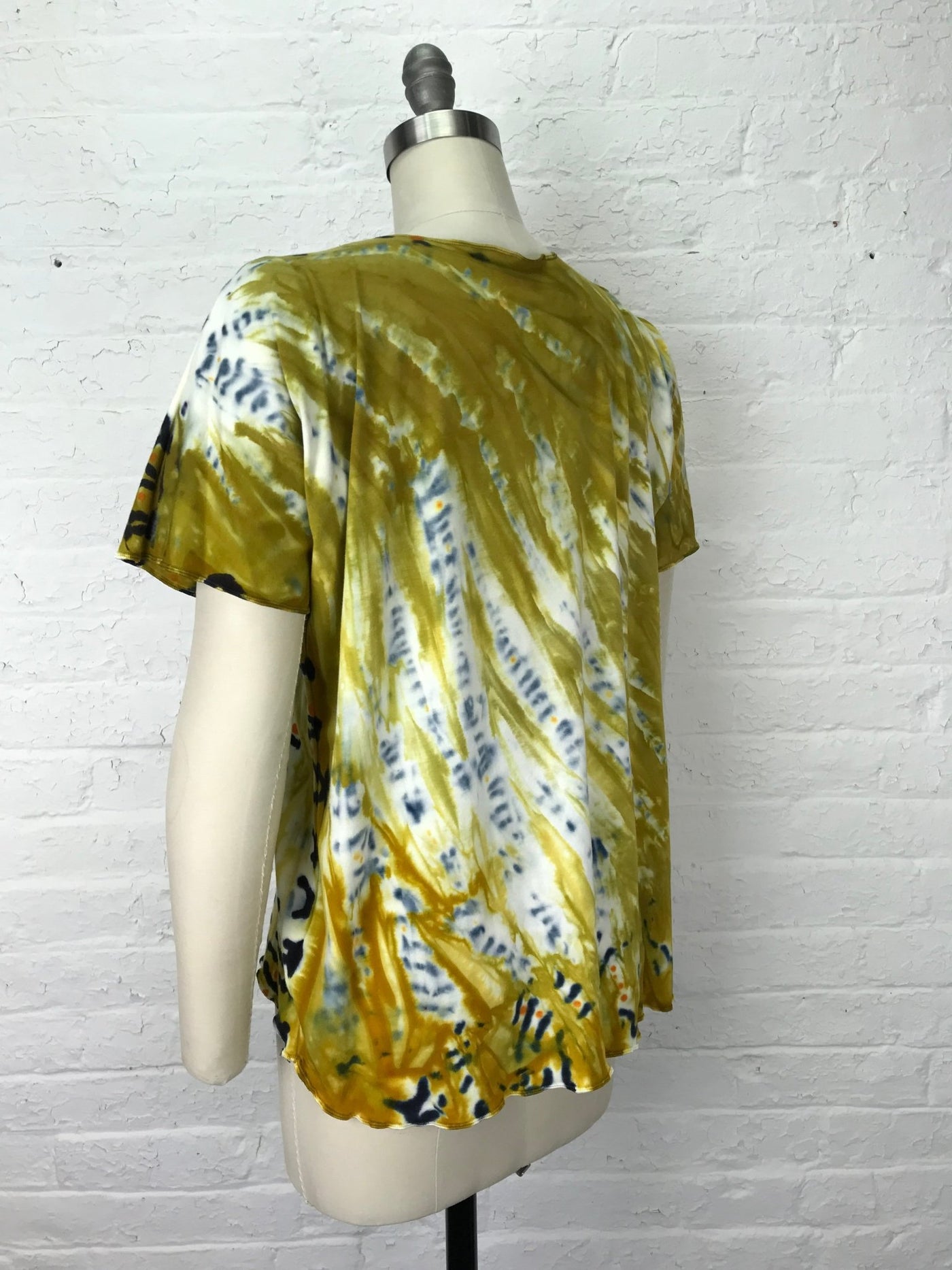 Juni Short Sleeve Shirt in Wildcat - One Size - Cloud Candy