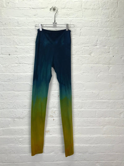Leggings in Underwater Ombre - Cloud Candy
