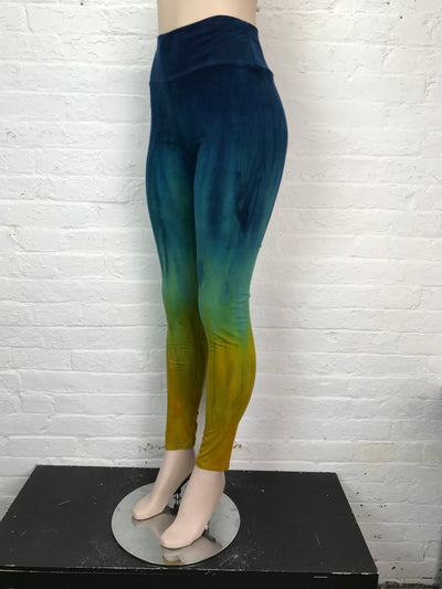 Leggings in Underwater Ombre - Cloud Candy