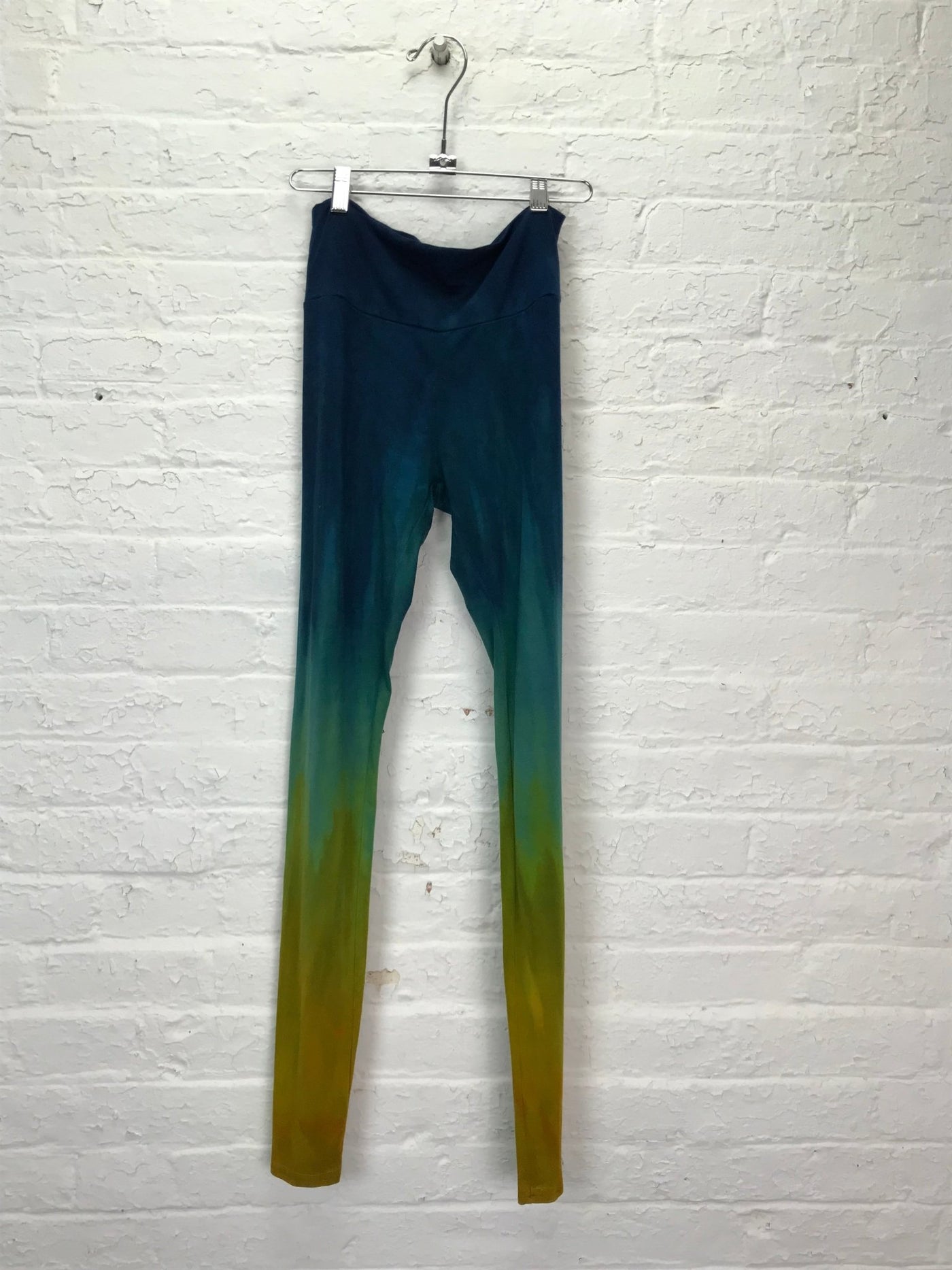 Leggings in Underwater Ombre - Cloud Candy