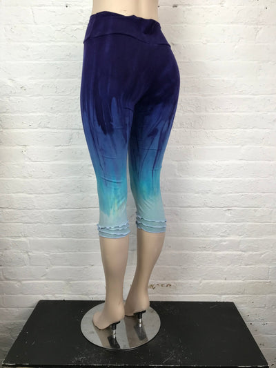Ruffled Capri Leggings in Awash in Azure - Cloud Candy