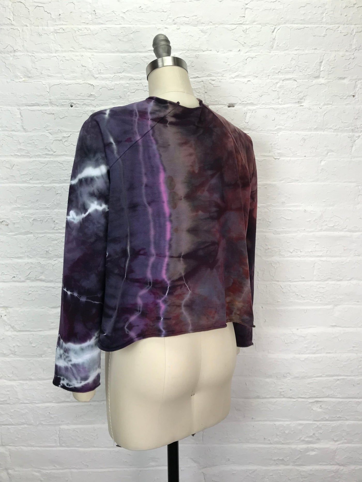 Stretch Fleece Cropped Sweatshirt in Mystical Amethyst - Cloud Candy