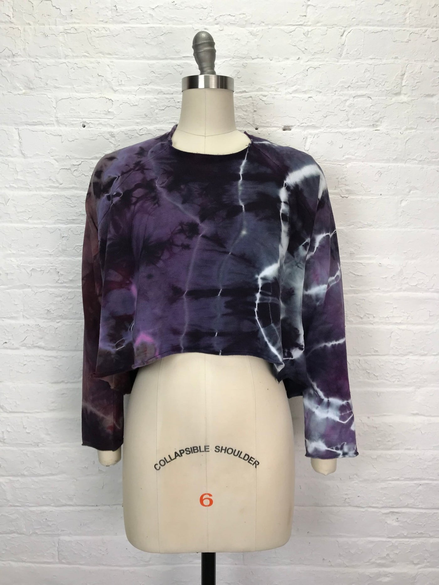 Stretch Fleece Cropped Sweatshirt in Mystical Amethyst - Cloud Candy